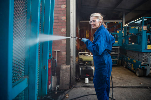 Best Building Exterior Pressure Washing in Manito, IL