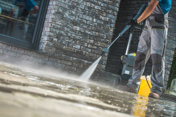Trusted Manito, IL Pressure Washing Services Experts